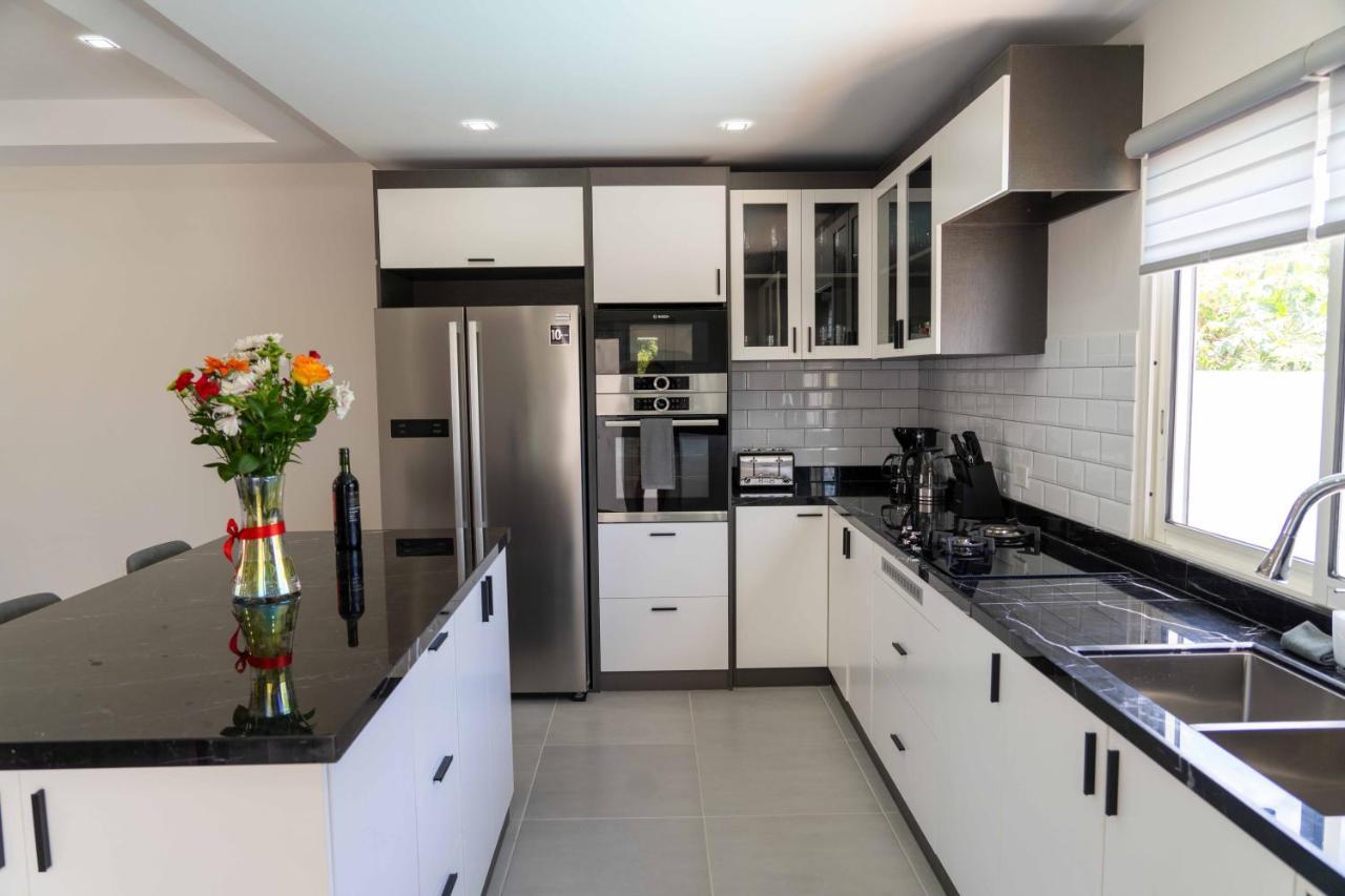 Spacious 3Br Home With Own Private Cozy Pool Koolbaai المظهر الخارجي الصورة